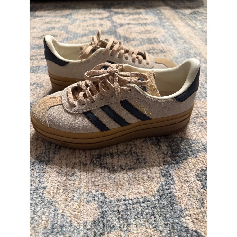 adidas Originals Gazelle Bold Size 6.5 US Runs like a 7 Excellent Condition
